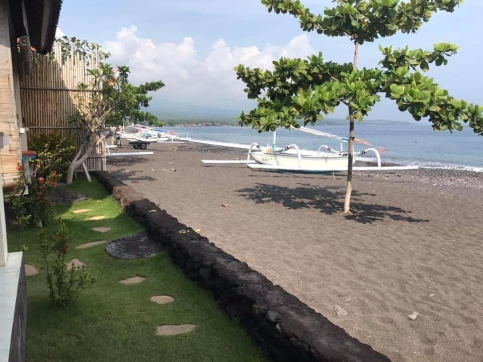 Tambun Sari Beach Homestay Amed  Exterior photo