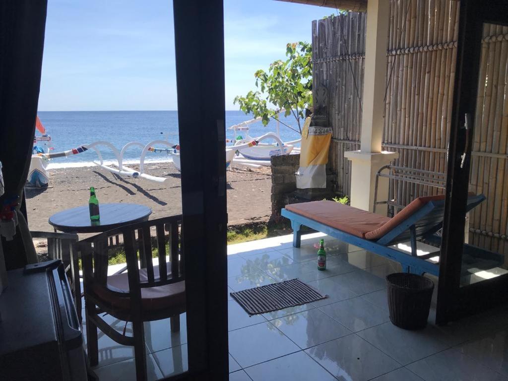 Tambun Sari Beach Homestay Amed  Exterior photo